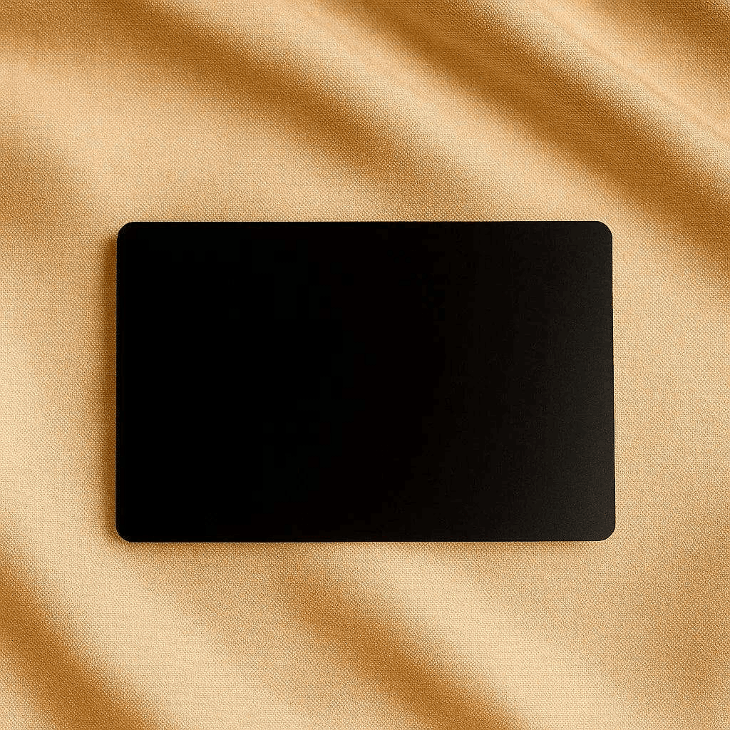 Metall Visitenkarten mit Gravur – Stilvoll, präzise & unvergesslich in rot gold schwarz pink rosa grün blau