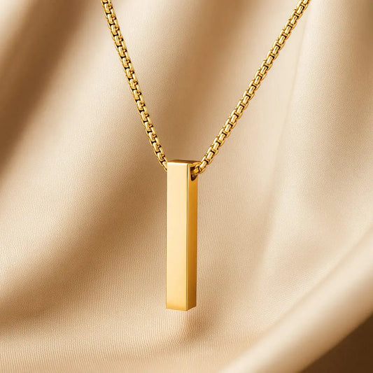 Goldene Halskette aus Edelstahl mit Gravur – Personalisiertes Geschenk