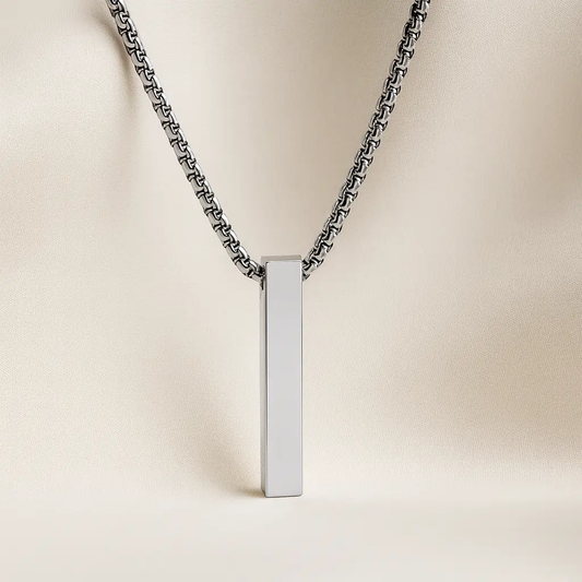 Silberne Halskette aus Edelstahl mit Gravur – Personalisiertes Geschenk