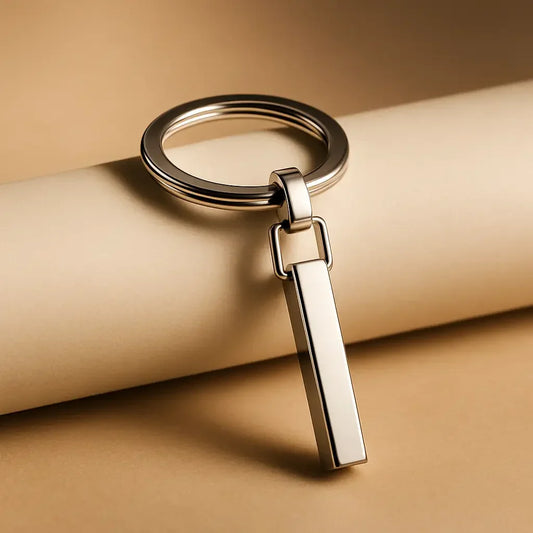 Personalisierter Schlüsselanhänger aus Edelstahl mit Gravur – Geschenk für Männer & Frauen