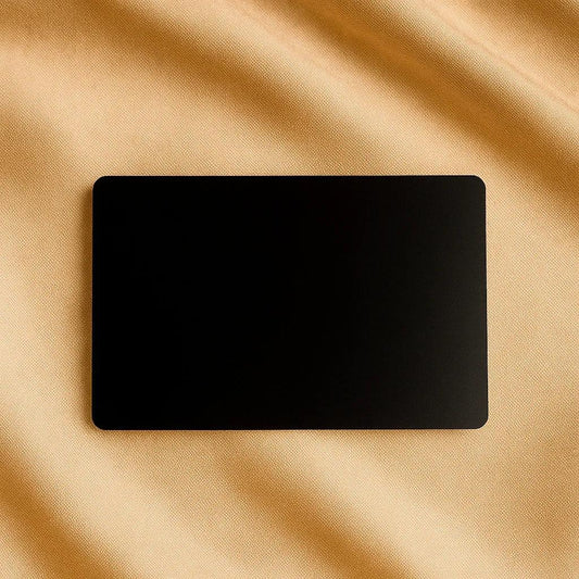 Metall Visitenkarten mit Gravur – Stilvoll, präzise & unvergesslich in rot gold schwarz pink rosa grün blau